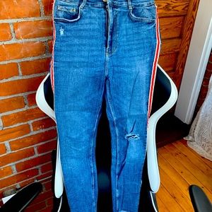 Zara jeans